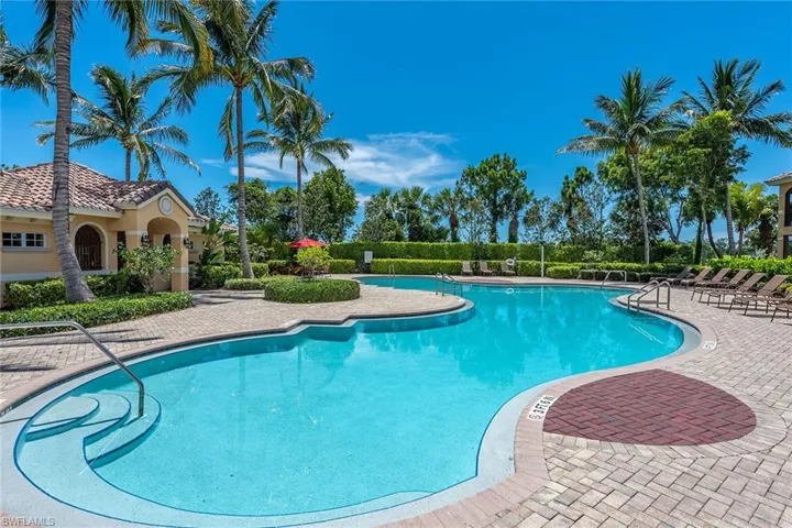 9097  Cherry Oaks  TRL, Naples, FL 34114