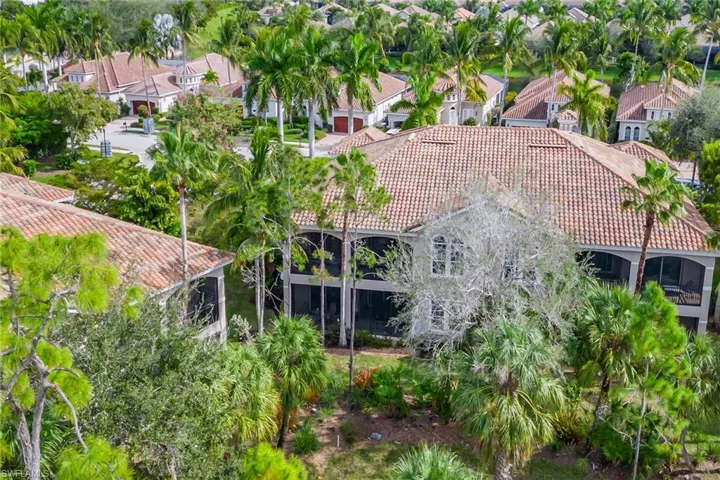 9097  Cherry Oaks  TRL, Naples, FL 34114