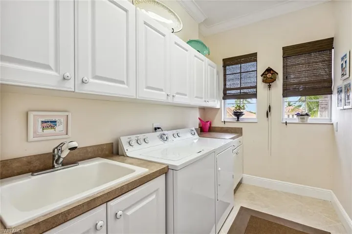 9097  Cherry Oaks  TRL, Naples, FL 34114
