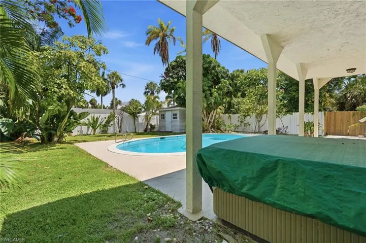 1358 Hopedale Dr, Fort Myers, Florida 33919