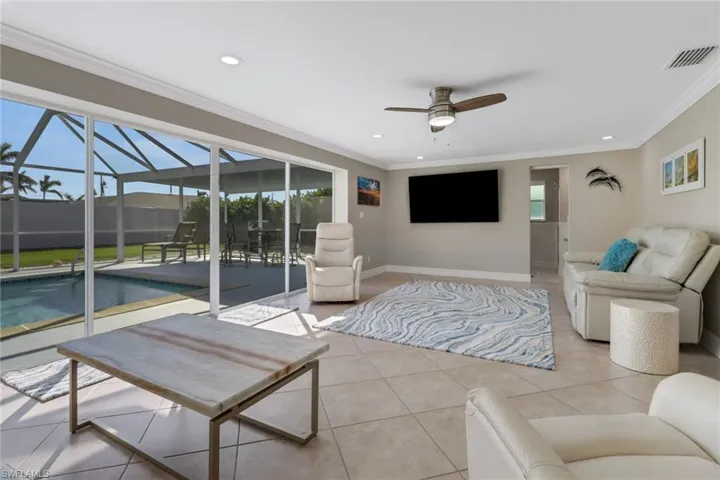 3501 SE 22nd  AVE, Cape Coral, FL 33904