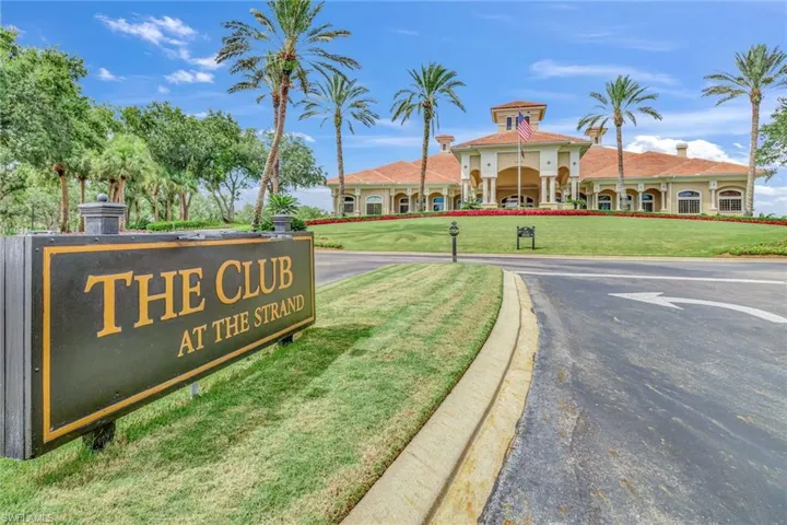 5697  Heron  LN, Naples, FL 34110