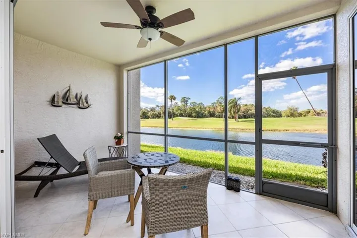 5697  Heron  LN, Naples, FL 34110