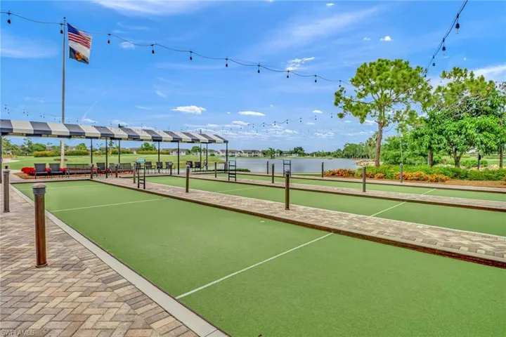 5697  Heron  LN, Naples, FL 34110