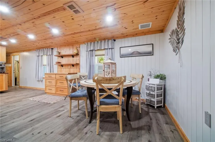 253 Worley St, Chokoloskee, Florida 34138