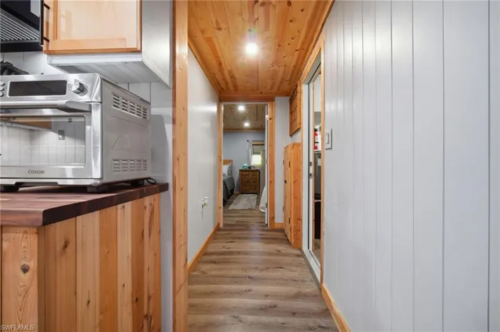 253 Worley St, Chokoloskee, Florida 34138