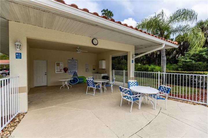 655  Luisa  LN, Naples, FL 34104