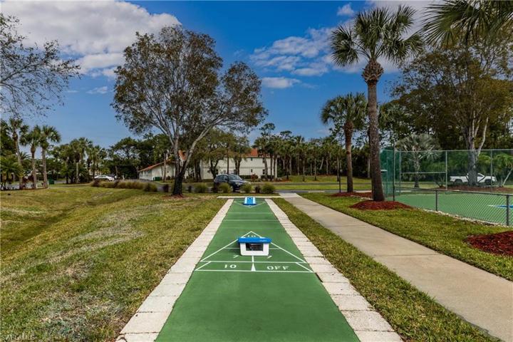 655  Luisa  LN, Naples, FL 34104