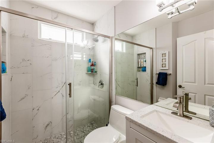 655  Luisa  LN, Naples, FL 34104