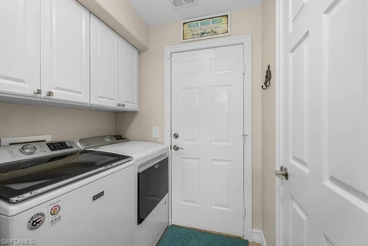 11065 Harbour Yacht Ct 101, Fort Myers, Florida 33908