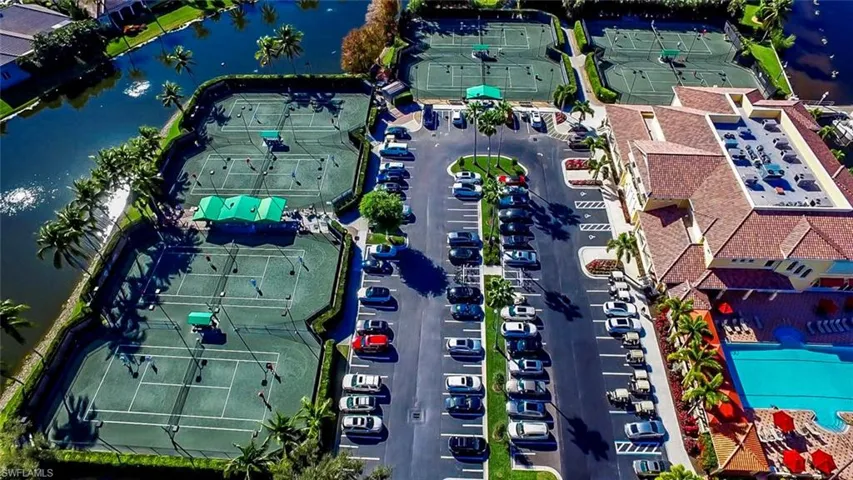 Country Club Tennis
