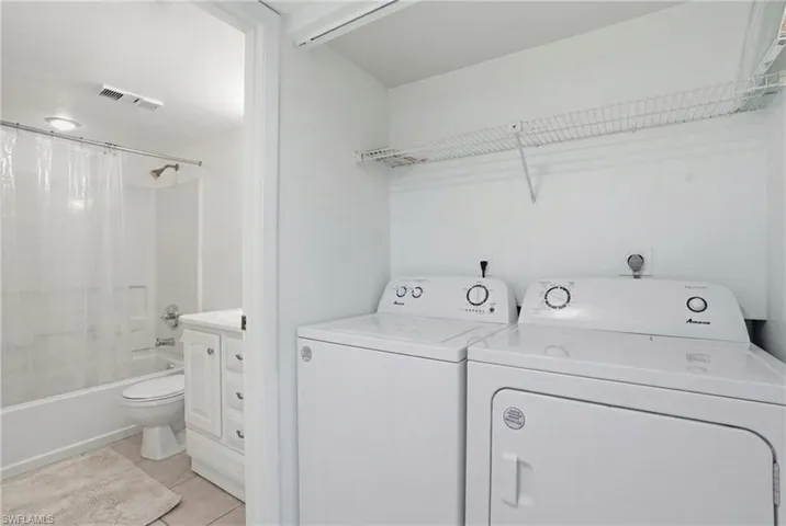 2885 Palm Beach Blvd 301, Fort Myers, Florida 33916