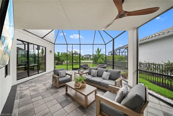 4586 Luminary Ave, Naples, Florida 34119