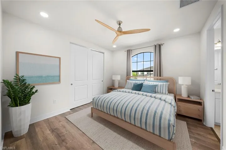 4586 Luminary Ave, Naples, Florida 34119