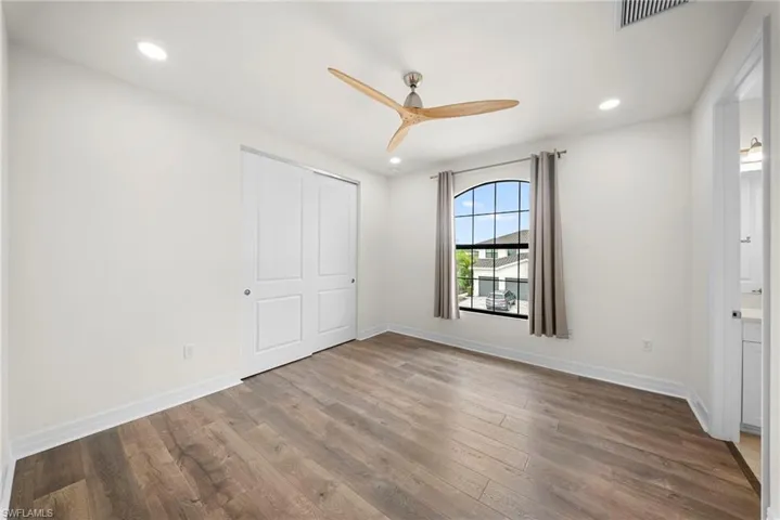 4586 Luminary Ave, Naples, Florida 34119
