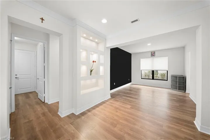 4586 Luminary Ave, Naples, Florida 34119