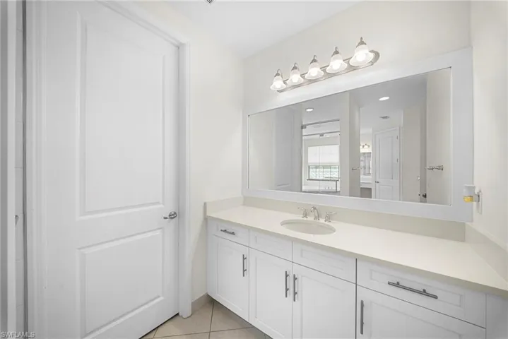 4586 Luminary Ave, Naples, Florida 34119