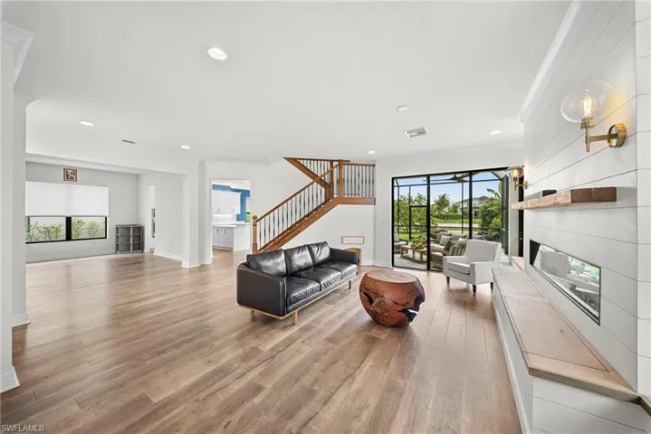 4586 Luminary Ave, Naples, Florida 34119
