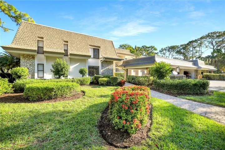 1111  Wildwood  LN, Naples, FL 34105