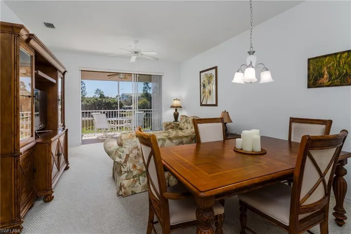 3972  Bishopwood E CT, Naples, FL 34114