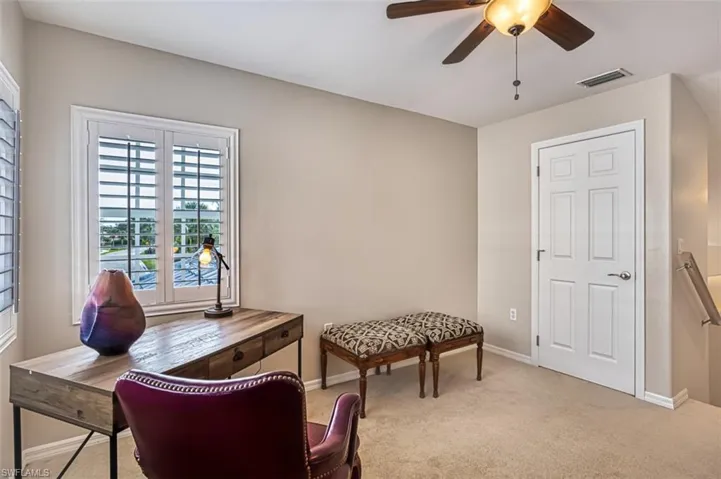 View of patio / terrace with ceiling fan