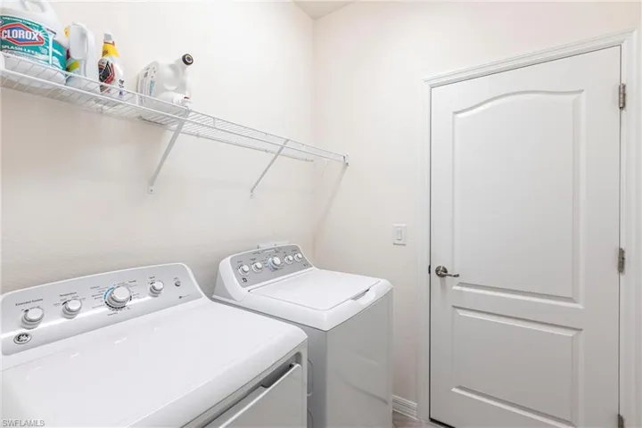 14042  Vindel  CIR, Fort Myers, FL 33905