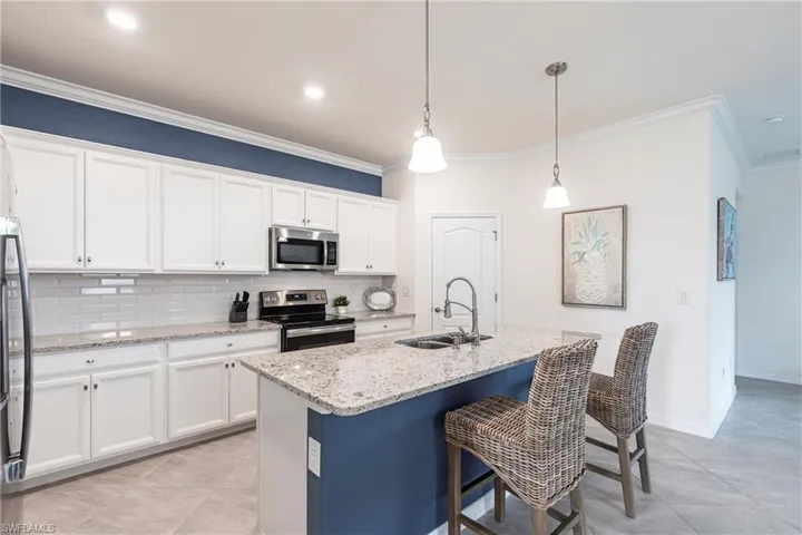 14042  Vindel  CIR, Fort Myers, FL 33905