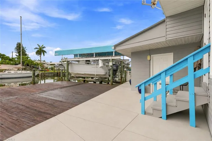 3827 Coconut Dr, St. James City, Florida 33956
