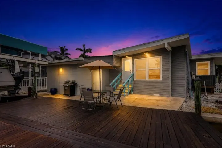 3827 Coconut Dr, St. James City, Florida 33956