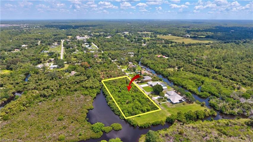16781  Tarpon  WAY, NORTH FORT MYERS, FL 33917