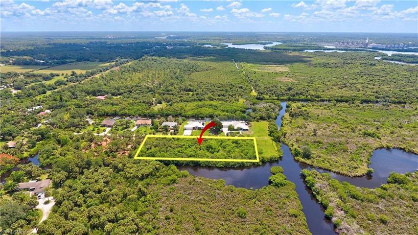 16781  Tarpon  WAY, NORTH FORT MYERS, FL 33917