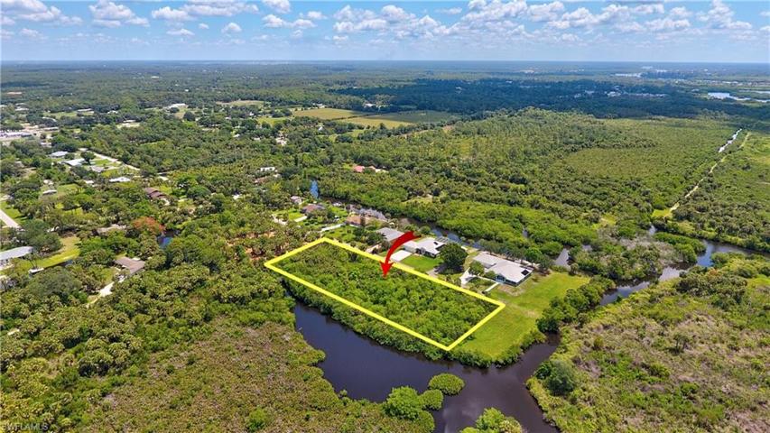 16781  Tarpon  WAY, NORTH FORT MYERS, FL 33917