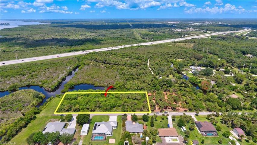 16781  Tarpon  WAY, NORTH FORT MYERS, FL 33917