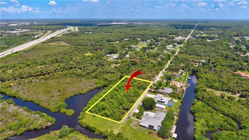 16781  Tarpon  WAY, NORTH FORT MYERS, FL 33917