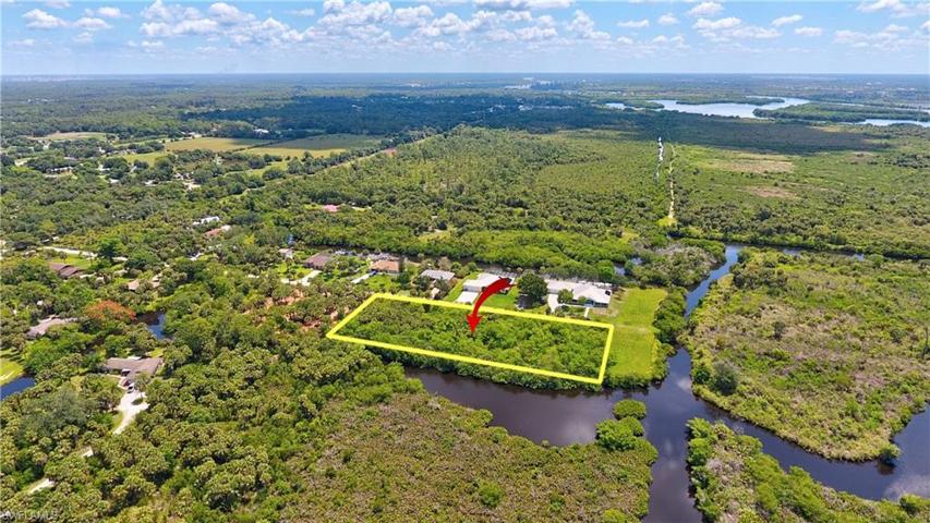 16781  Tarpon  WAY, NORTH FORT MYERS, FL 33917