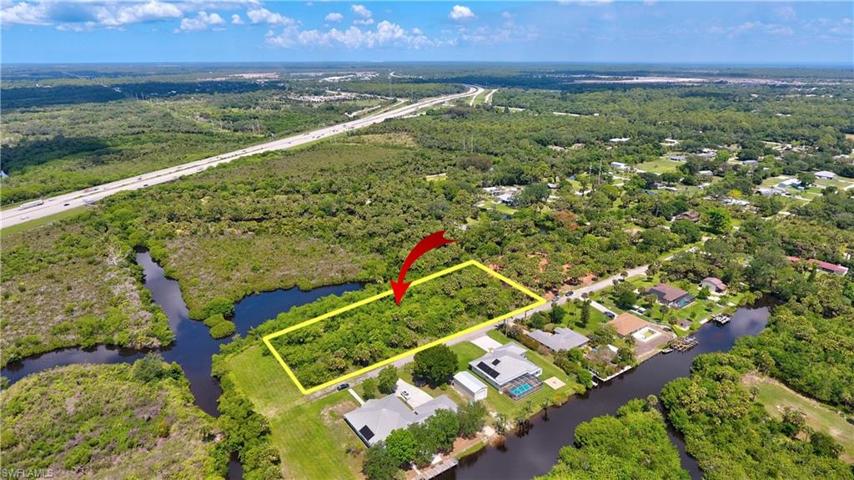 16781  Tarpon  WAY, NORTH FORT MYERS, FL 33917