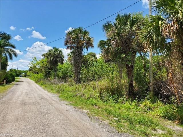 16781  Tarpon  WAY, NORTH FORT MYERS, FL 33917