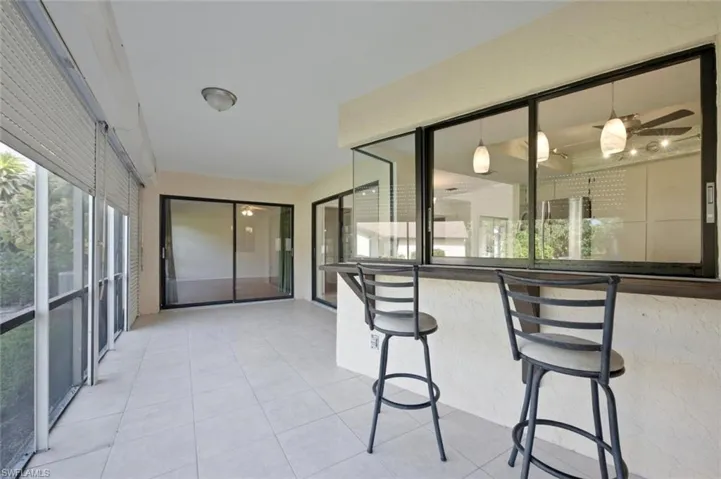 102 Round Key Cir G3, Naples, Florida 34112