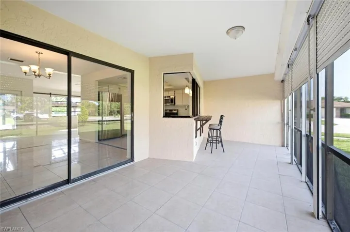 102 Round Key Cir G3, Naples, Florida 34112