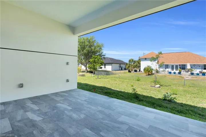 View of patio / terrace with a residential view