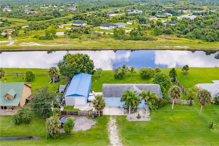 2406  Queen  DR, Lehigh Acres, FL 33971