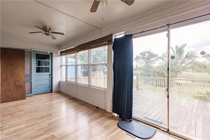 2406  Queen  DR, Lehigh Acres, FL 33971