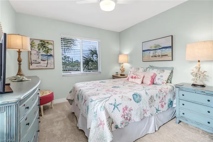 1025 Foxfire LN # 301, NAPLES FL 34104