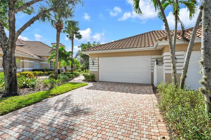 25332  Galashields  CIR, Bonita Springs, FL 34134