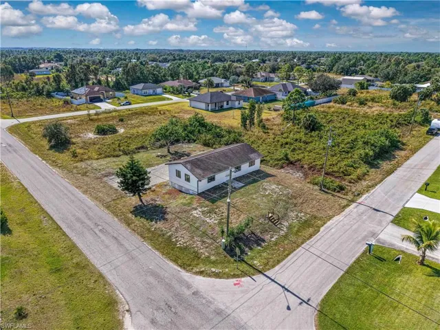3301 38th St Sw, Lehigh Acres, Florida 33976
