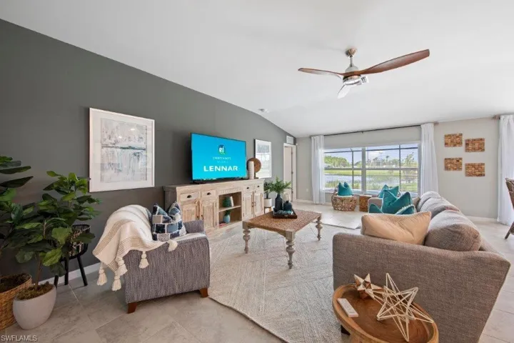 3205 Nw 3rd Pl, Cape Coral Fl 33993
