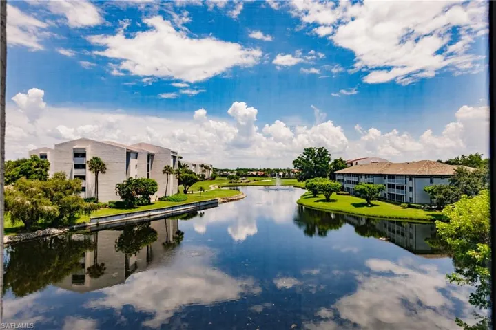 4210 Steamboat Bend 405, Fort Myers, Florida 33919