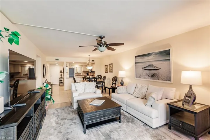 4210 Steamboat Bend 405, Fort Myers, Florida 33919