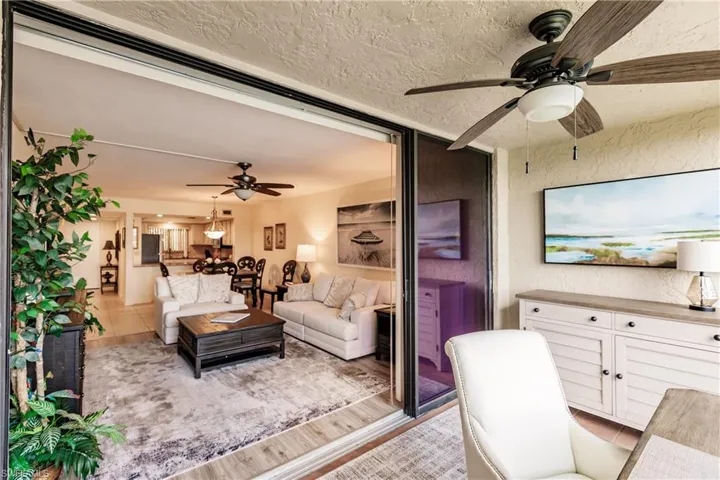 4210 Steamboat Bend 405, Fort Myers, Florida 33919
