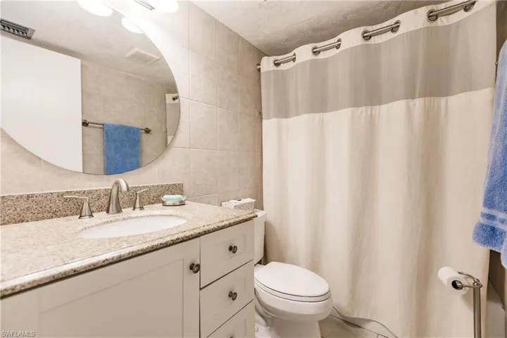 4210 Steamboat Bend 405, Fort Myers, Florida 33919